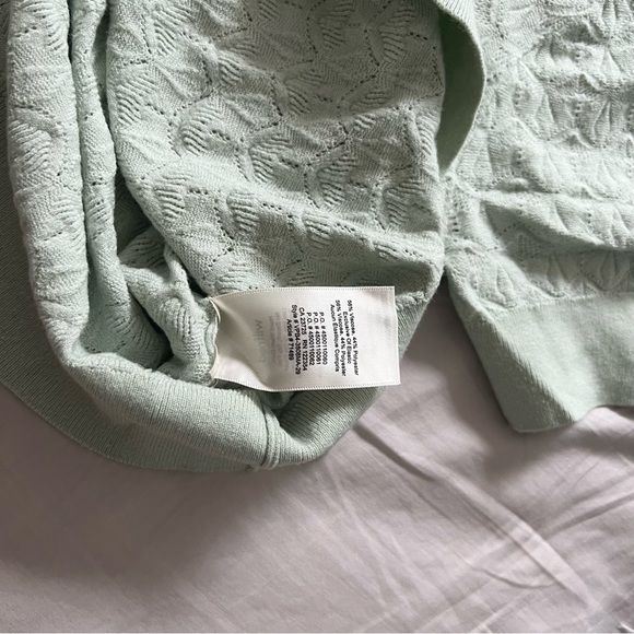 Aritzia top - Picture 2 of 3